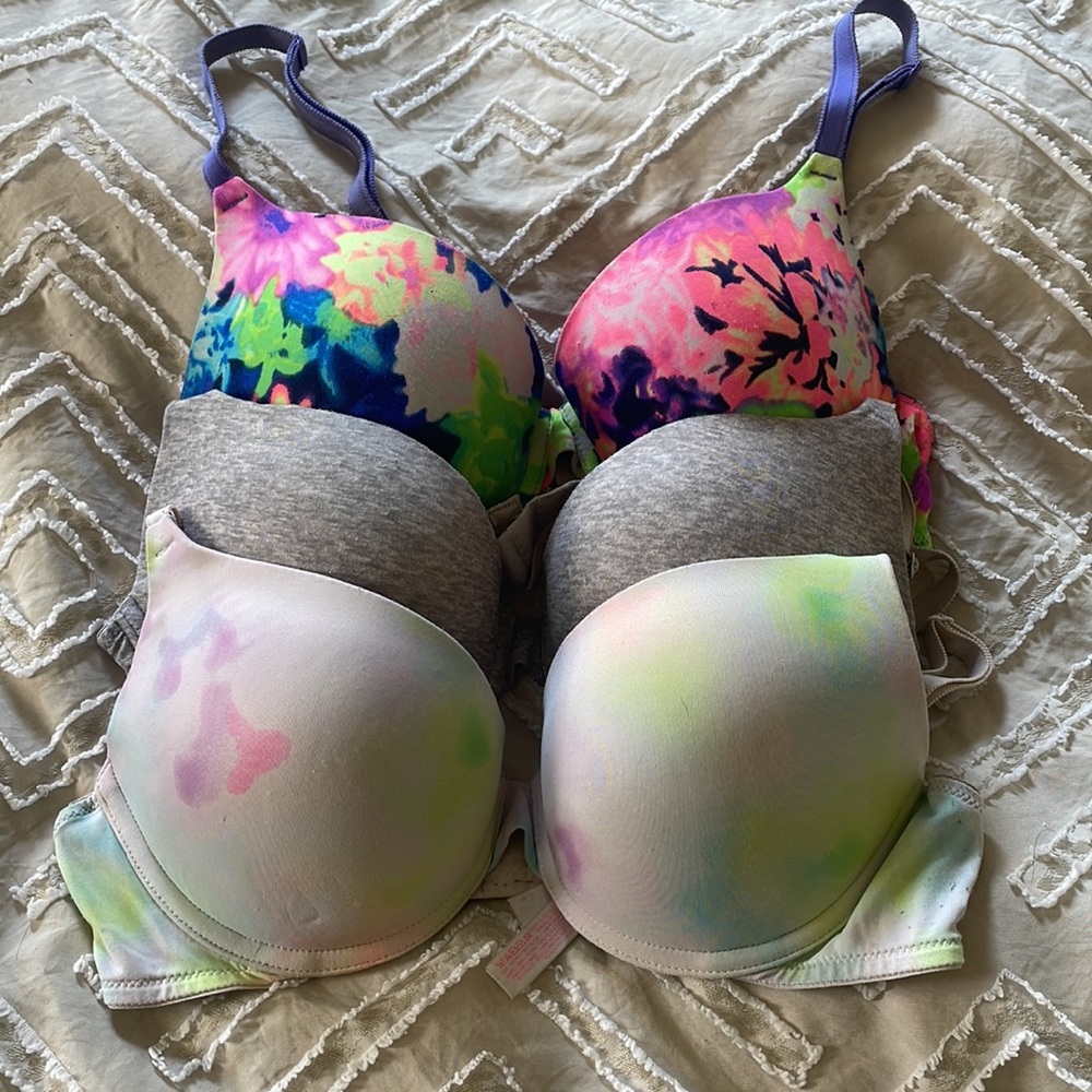 PINK padded bras bundle